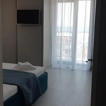 Modern By The Sea Eb Mamaia Nord *